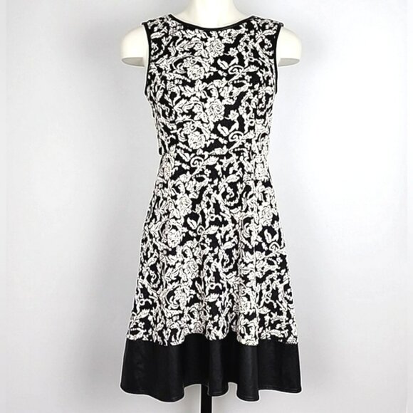 Cleo Petites Women's Sleeveless Black White Midi Dress Fit & Flare Stretch Sz 6 - Picture 1 of 14